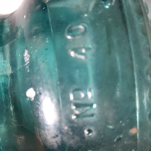 Vintage 1920s Hemingray No 40 Insulator Aqua Blue Green Collectible Glass - Picture 4 of 6